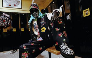 Comunicat de presă – Tommy Hilfiger colaborează cu designerul britanic Richard Quinn