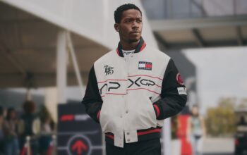 TOMMY HILFIGER COLABOREAZĂ CU F1 ® FILMUL PENTRU COLECȚIA APXGP