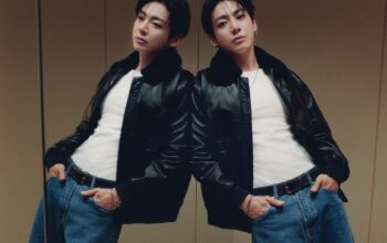 Calvin Klein lansează al treilea capitol al campaniei de toamnă 2026 dedicată denimului, „Feel The Fit”, alături de Jung Kook din formația BTS